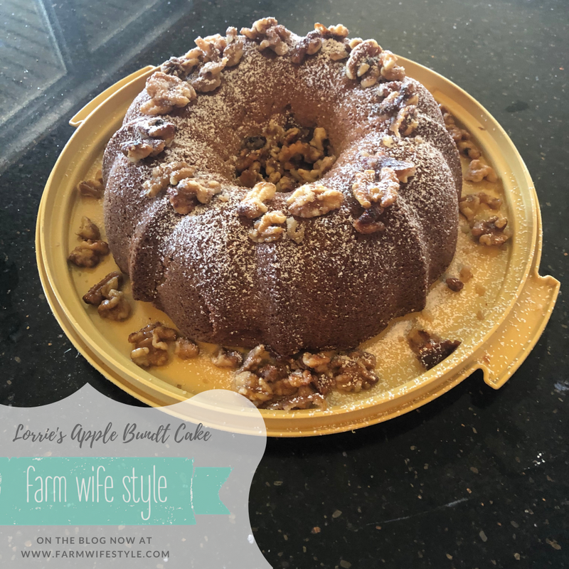 Lorrie's Apple Bundt Cake
